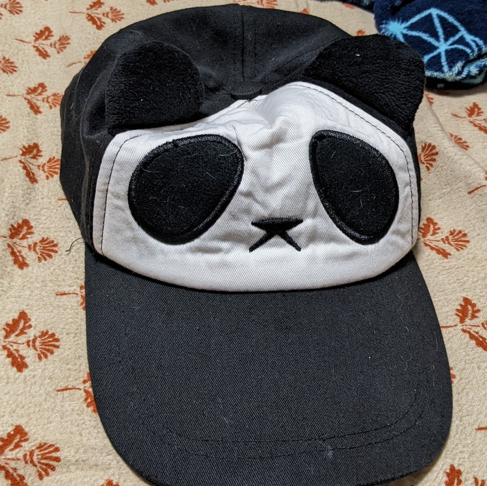 Panda hat